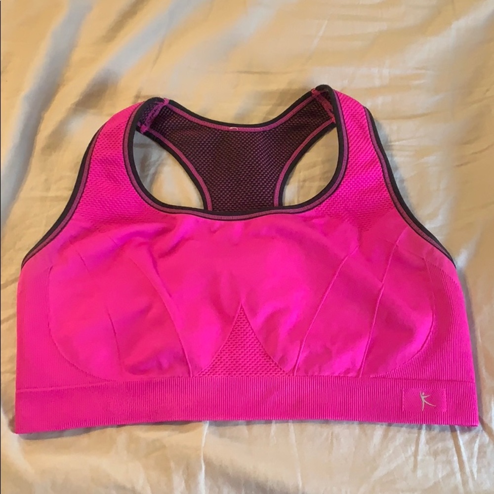 Sports bra
